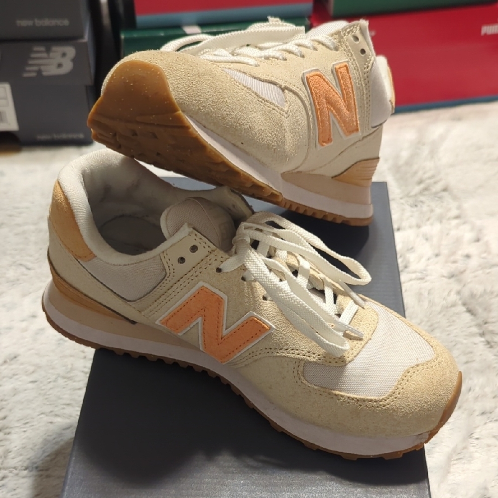 New Balance Beige and Orange Sneakers